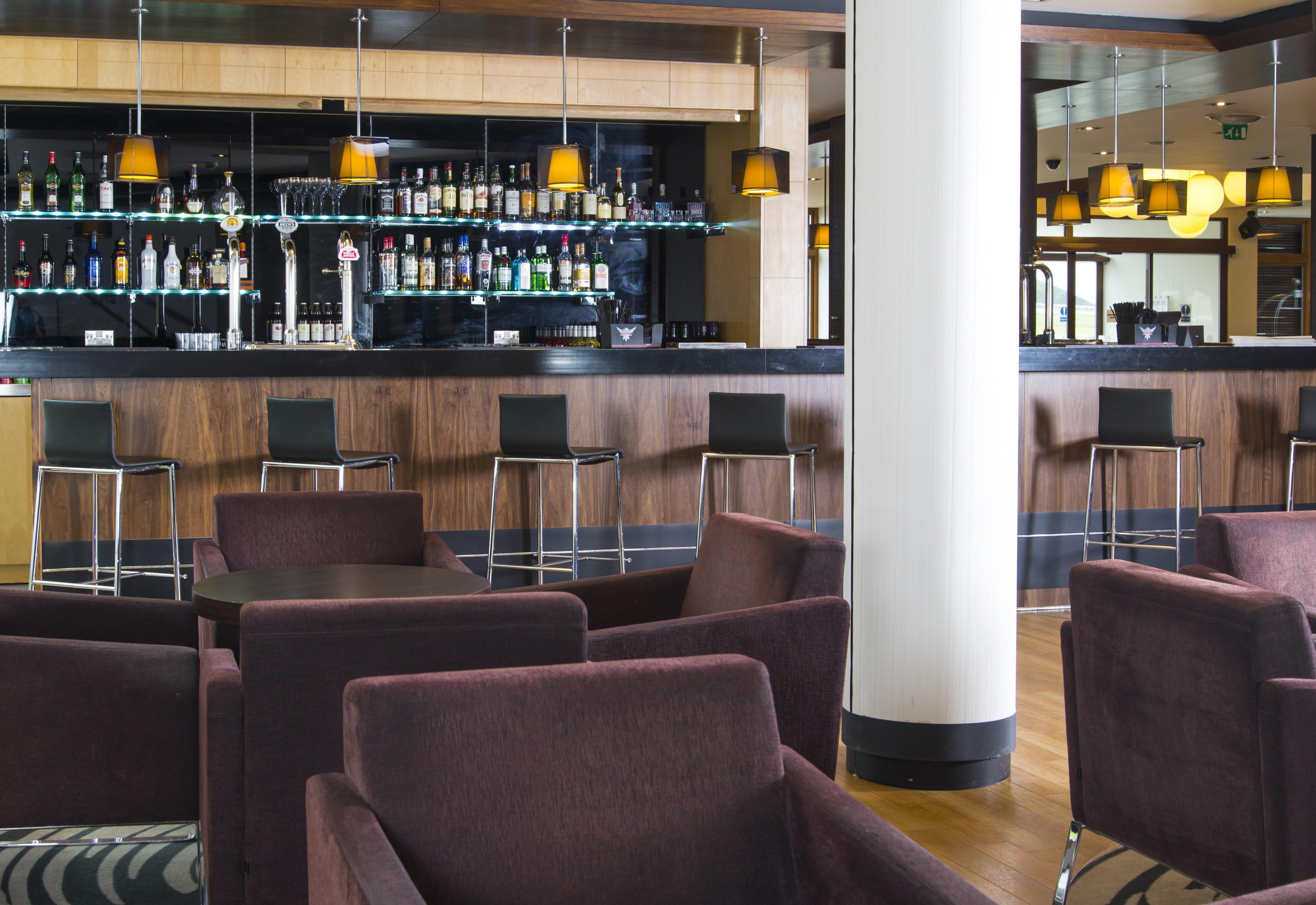 Holiday Inn Express London - Epsom Downs By Ihg Exteriér fotografie